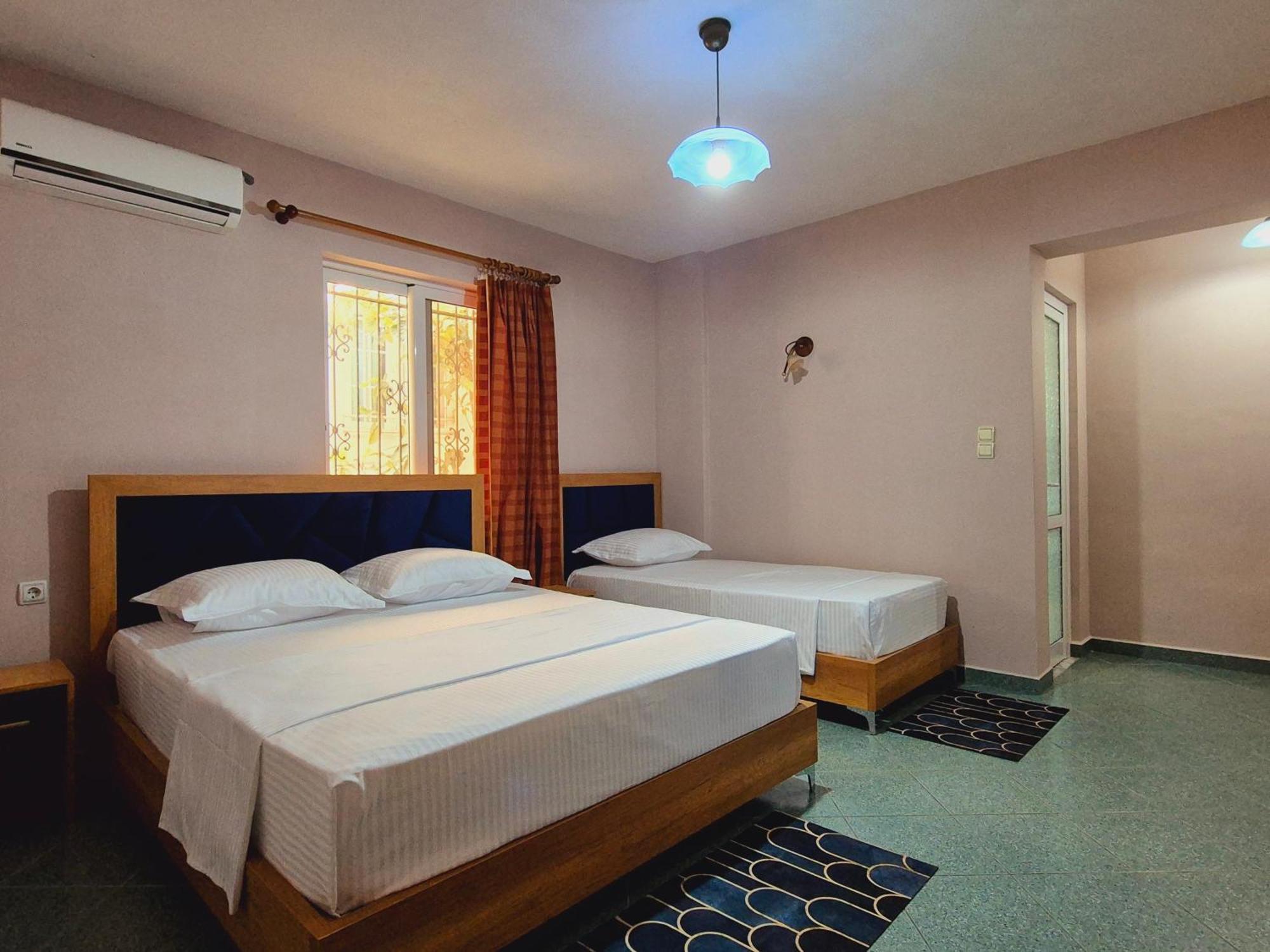 Barca Rooms Saranda Kültér fotó