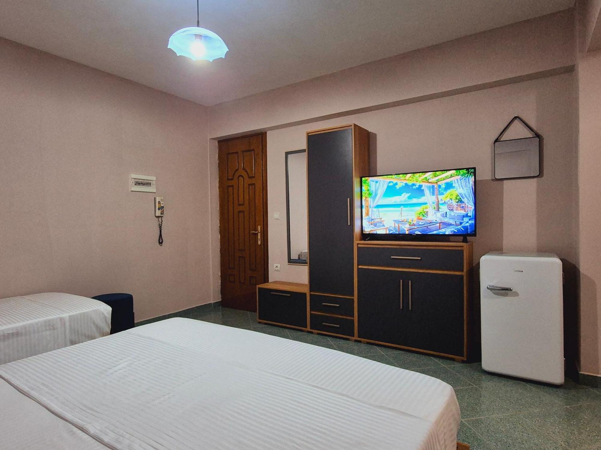 Barca Rooms Saranda Kültér fotó