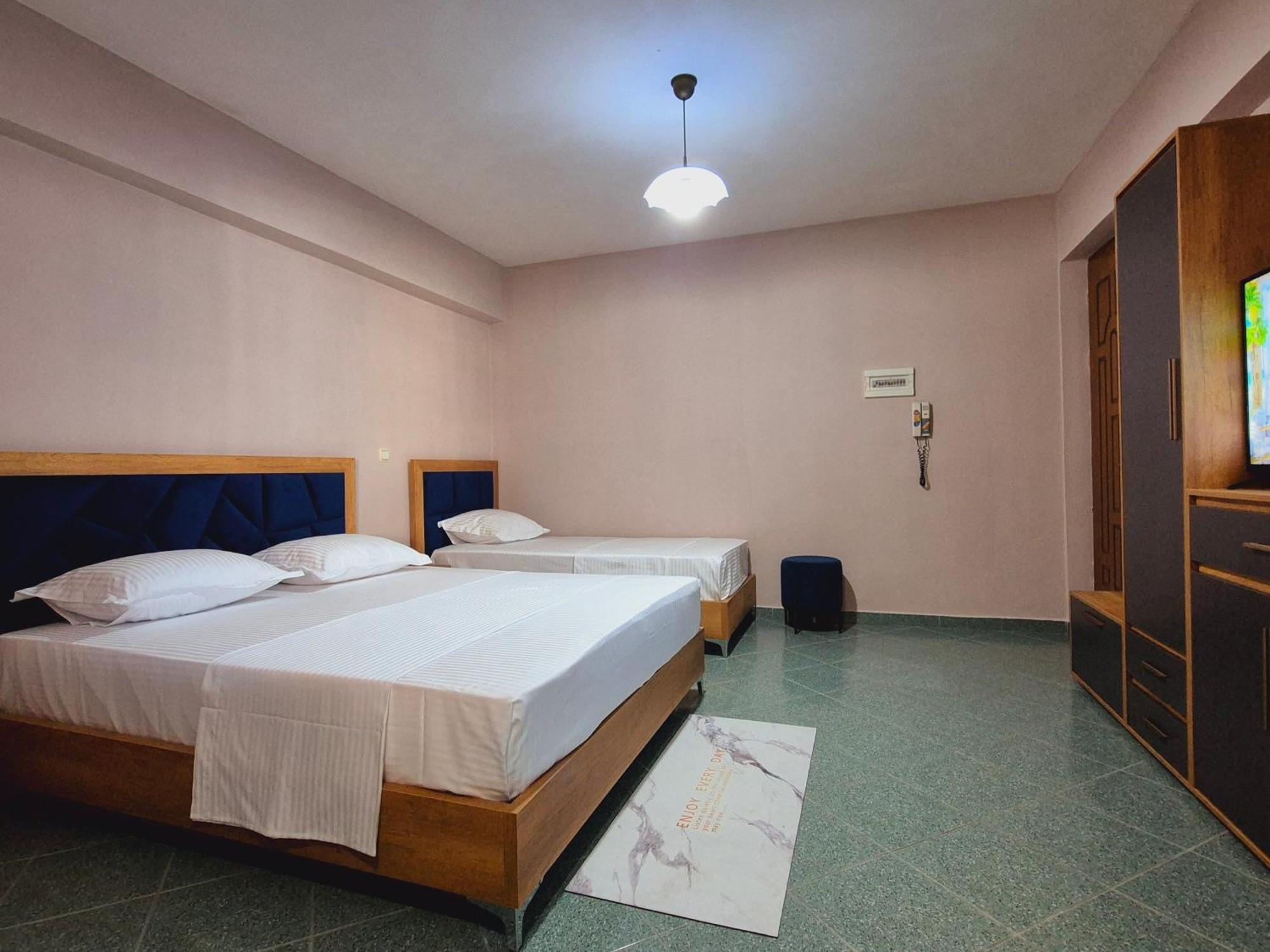 Barca Rooms Saranda Kültér fotó